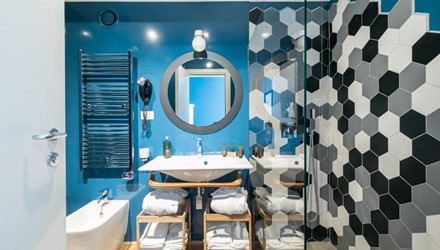 Rarity Suites****