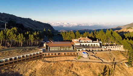 PARADOR DE CRUZ DE TEJEDA