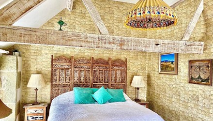 Luxurious, Fabulous, Fun, Contemporary Suite ****